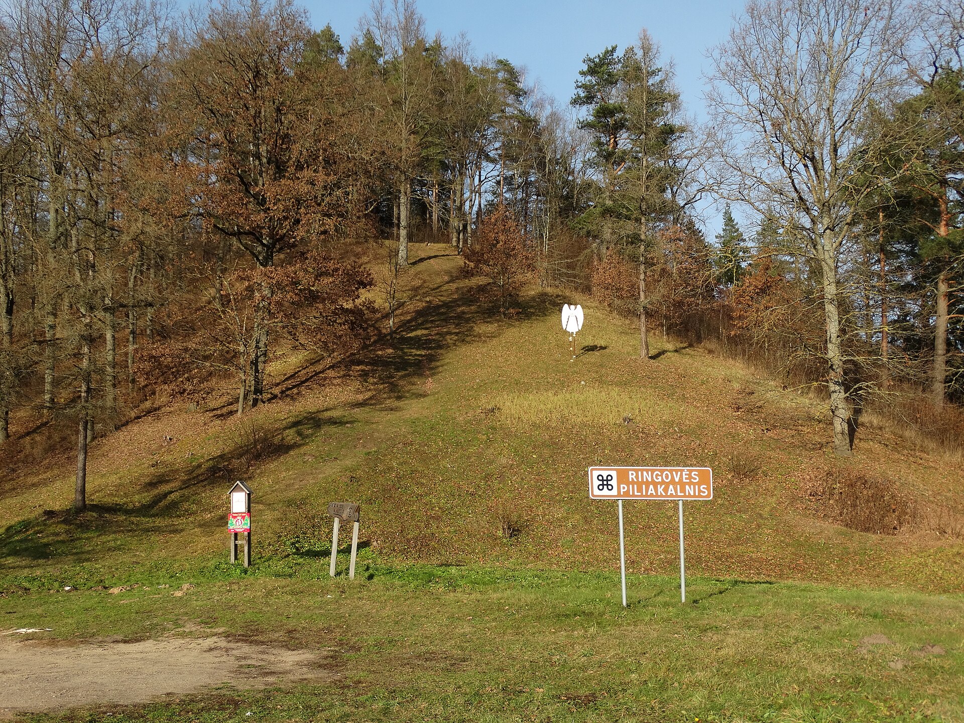 Ringovės piliakalnis