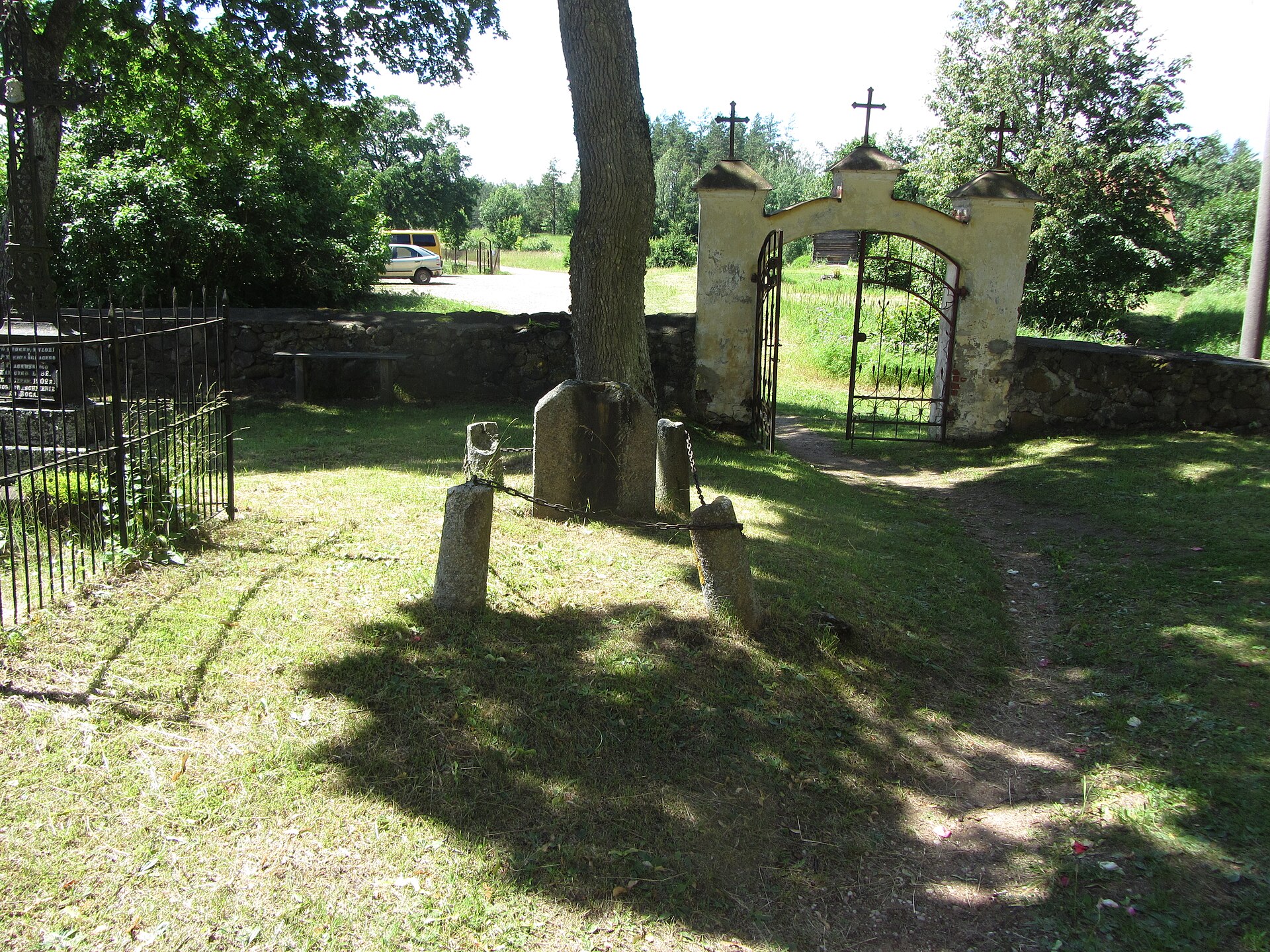 Rykantų Švč. Trejybės bažnyčia